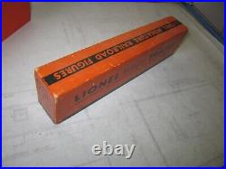 Lionel #550 figure set std ga prewar complete withbox, step, suitcase, excellent