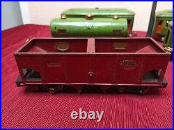 Lionel 610s Vintage O Prewar Late Red Passenger Car Set #610, 610, 612, 815, 816