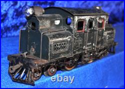 Lionel Corp 156 Prewar O Gauge Electrc Locomotive 1915-1918 Two Freights 800 802