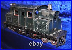Lionel Corp 156 Prewar O Gauge Electrc Locomotive 1915-1918 Two Freights 800 802