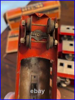 Lionel Jr. Pre-War Streamliner #1700E 4 Piece Set Parts, Rough, Paint Chip/Rust