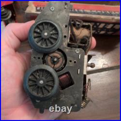Lionel Jr. Pre-War Streamliner #1700E 4 Piece Set Parts, Rough, Paint Chip/Rust