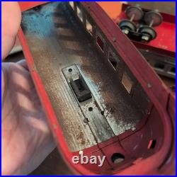 Lionel Jr. Pre-War Streamliner #1700E 4 Piece Set Parts, Rough, Paint Chip/Rust