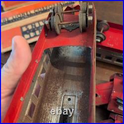 Lionel Jr. Pre-War Streamliner #1700E 4 Piece Set Parts, Rough, Paint Chip/Rust