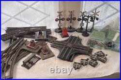 Lionel Large Lot Of Pre War Standard Gauge Train Tracks Switches And More Read
