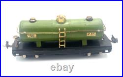 Lionel Lines PreWar Green 815 Tank Car Lot C Lionel Lines PreWar Green 815 Tank Car Lot C