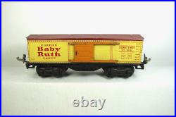 Lionel Lines Prewar O Gauge 2-4-2 Locomotive 1664 Engine & 1689W Tender w 3 Cars Lionel Lines Prewar O Gauge 2-4-2 Locomotive 1664 Engine & 1689W Tender w 3 Cars