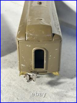 Lionel New York Central RR Standard Gauge Pre-War Locomotive/4 Passenger Cars