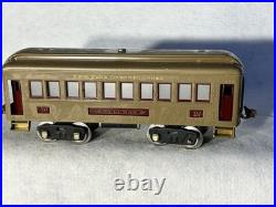 Lionel New York Central RR Standard Gauge Pre-War Locomotive/4 Passenger Cars
