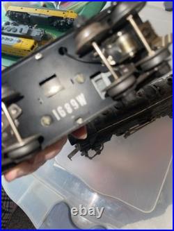 Lionel No 229 2-4-2 Pre-war Steam Engine with a No. 1689W Tender Lot