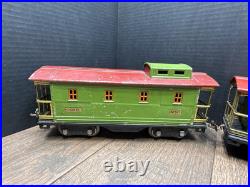 Lionel No. 517 Pre-War Standard Gauge Lighted Caboose Green/Red Lot Of 3