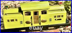 Lionel Num 318 Pre-War Elec Locomotive Beautiful Apple. Green Finish Stand Gge