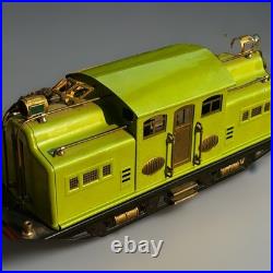 Lionel Num 318 Pre-War Elec Locomotive Beautiful Apple. Green Finish Stand Gge