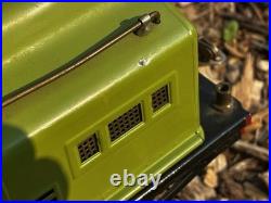 Lionel Num 318 Pre-War Elec Locomotive Beautiful Apple. Green Finish Stand Gge