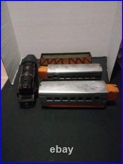 Lionel O Gauge #259 Pre-War Locomotive Engine& 3 Box Cars Not Tested Lionel O Gauge #259 Pre-War Locomotive Engine& 3 Box Cars Not Tested
