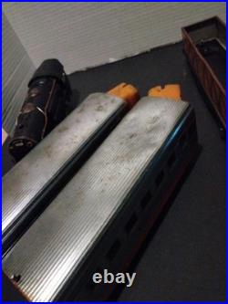 Lionel O Gauge #259 Pre-War Locomotive Engine& 3 Box Cars Not Tested Lionel O Gauge #259 Pre-War Locomotive Engine& 3 Box Cars Not Tested