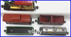 Lionel O-gauge Prewar 810 Crane & 812,817, 2815, 2816 Freight Cars