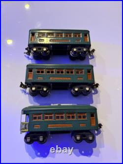 Lionel Passenger Prewar Peacock Cars 607 608 Very Good condition