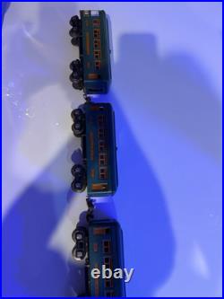 Lionel Passenger Prewar Peacock Cars 607 608 Very Good condition