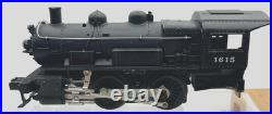 Lionel Post War 1615 Engine & Tender with both intact. Really Clean