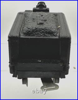 Lionel Post War 1615 Engine & Tender with both intact. Really Clean