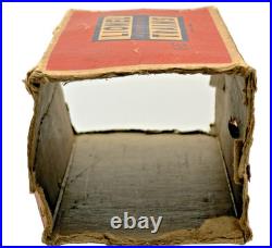 Lionel Post War 1615 Engine & Tender with both intact. Really Clean