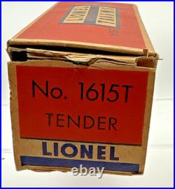 Lionel Post War 1615 Engine & Tender with both intact. Really Clean