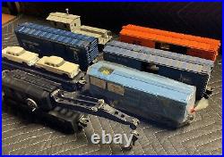 Lionel Pre/Post War (40's-50's) Diecast Train Set. Rare Bronx Zoo Operating Car