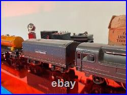 Lionel Pre-War #1688 Steam Locomotive Set-Engine Tested-Runs! Inv. #DA098 Lionel Pre-War #1688 Steam Locomotive Set-Engine Tested-Runs! Inv. #DA098