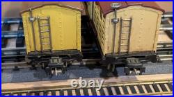 Lionel Pre-War Freight Cars #813 cream and Maroon and #814 Automobile Car