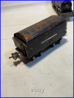 Lionel Pre War Lot Of Locomotive, Tender, Milk Car, and Crane Untested 262E 2810 Lionel Pre War Lot Of Locomotive, Tender, Milk Car, and Crane Untested 262E 2810