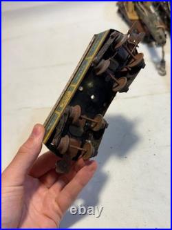 Lionel Pre War Lot Of Locomotive, Tender, Milk Car, and Crane Untested 262E 2810 Lionel Pre War Lot Of Locomotive, Tender, Milk Car, and Crane Untested 262E 2810