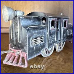 Lionel Pre War No 38 Engine New York Central With Passenger Cars, and Gondola