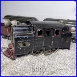 Lionel Pre War No 38 Engine New York Central With Passenger Cars, and Gondola