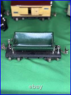 Lionel Pre-War O-Gauge 259E 2-4-2 Steam Engine, Tender & 7 Rail Cars