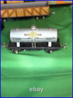 Lionel Pre-War O-Gauge 259E 2-4-2 Steam Engine, Tender & 7 Rail Cars