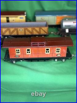 Lionel Pre-War O-Gauge 259E 2-4-2 Steam Engine, Tender & 7 Rail Cars