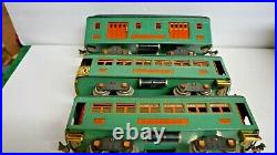 Lionel= Pre- War Standard Gage # 332-339-341 Two Tone Green Pass Cars Nice