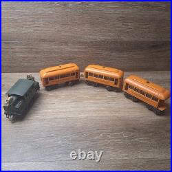 Lionel Pre-war New York Central 152 Locomotive O Gauge Engine With 3 Cars