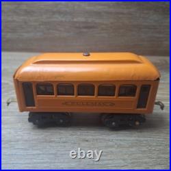 Lionel Pre-war New York Central 152 Locomotive O Gauge Engine With 3 Cars