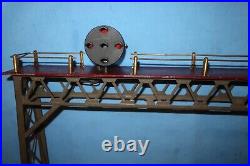 Lionel Pre-war Standard Gauge #440 Signal Bridge