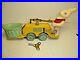 Lionel_Prewar_1103_Handcar_Peter_Rabbit_Chickmobile_with_Windkey_WORKS_01_ng