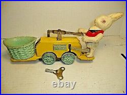 Lionel Prewar # 1103 Handcar Peter Rabbit Chickmobile with Windkey WORKS