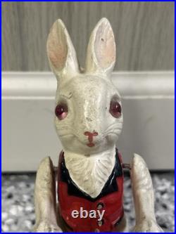 Lionel Prewar 1103 Peter Rabbit Chick Mobile, No Key, Works Well