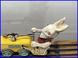 Lionel Prewar 1103 Peter Rabbit Chick Mobile No Key Works Well