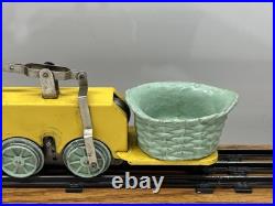 Lionel Prewar 1103 Peter Rabbit Chick Mobile No Key Works Well