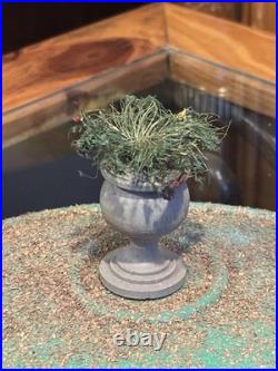 Lionel Prewar #128/129 Terrace Platform Flower Urn Plot Scarce piece