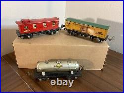 Lionel Prewar 1666 Engine & Tender With Passenger Cars