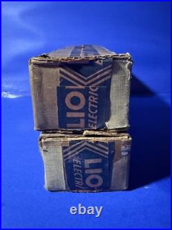 Lionel Prewar 1685 Passenger Cars (X2) withBoxes Lionel Prewar 1685 Passenger Cars (X2) withBoxes