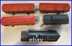Lionel Prewar 1689E Steam Passenger Train Set with Track Untested
